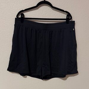 BuffBunny Women's Black Athletic pump Shorts